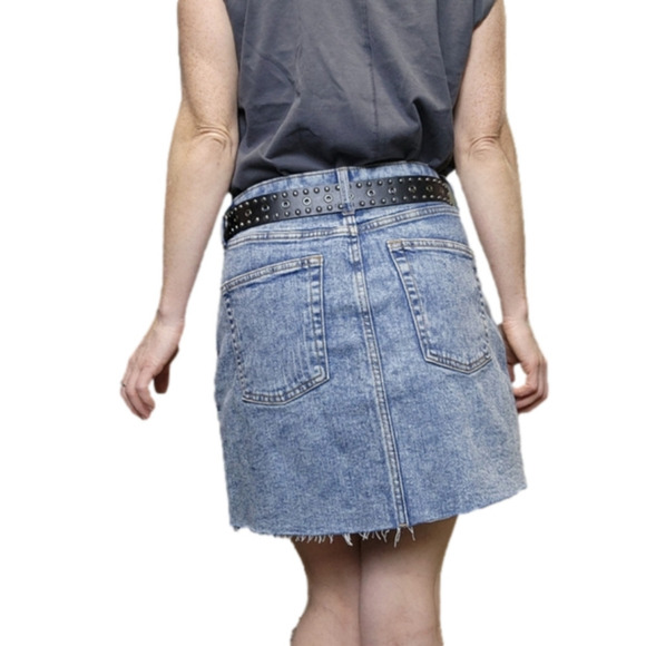 SIZE 6 90's Denim mini skirt Vintage inspired Acid wash WILD FABLE - Picture 4 of 11